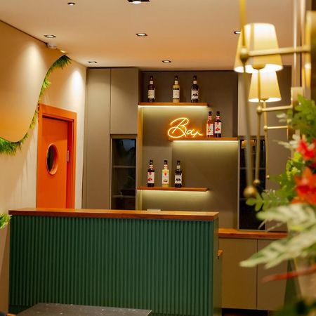Fly Point Airport Hotel Arnavutkoy Exterior photo